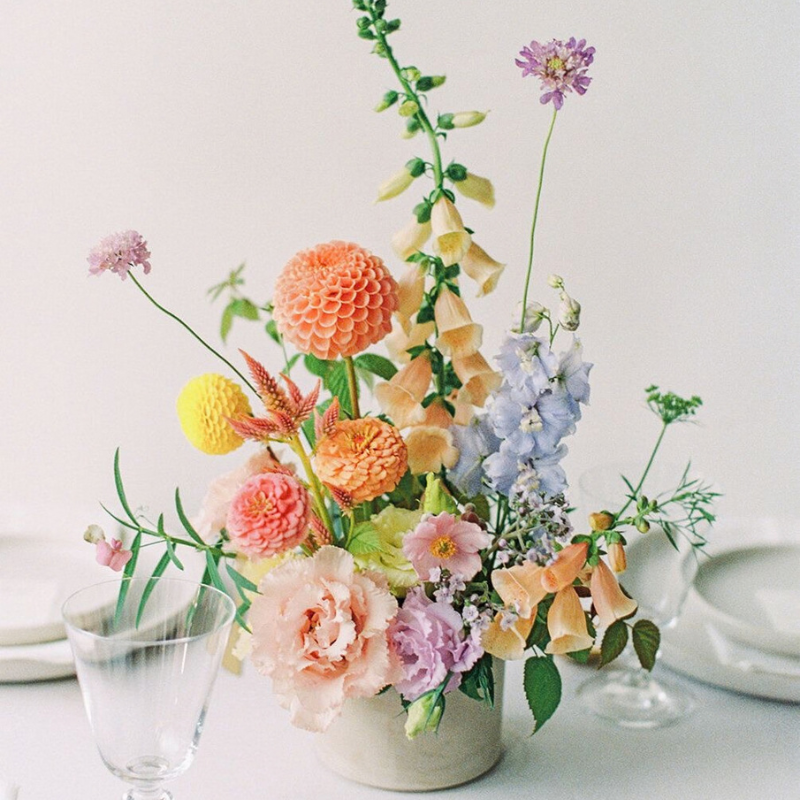 Tendances mariage 2027 : Quiet wedding, se marier en petit comité, en grand avec les fleurs
